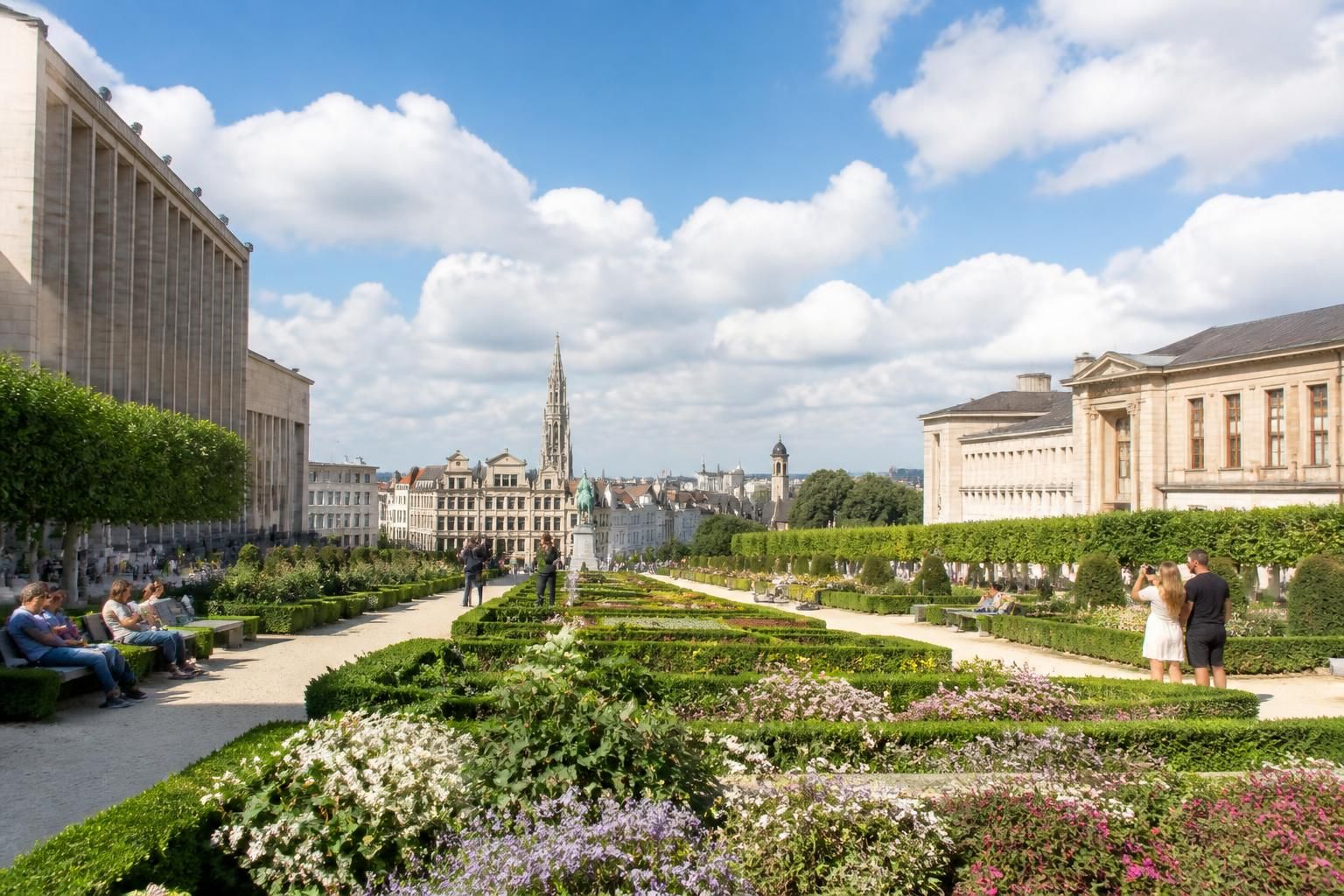 Pourquoi le jardin du Mont des Arts est-il un must pour les touristes à Bruxelles ?